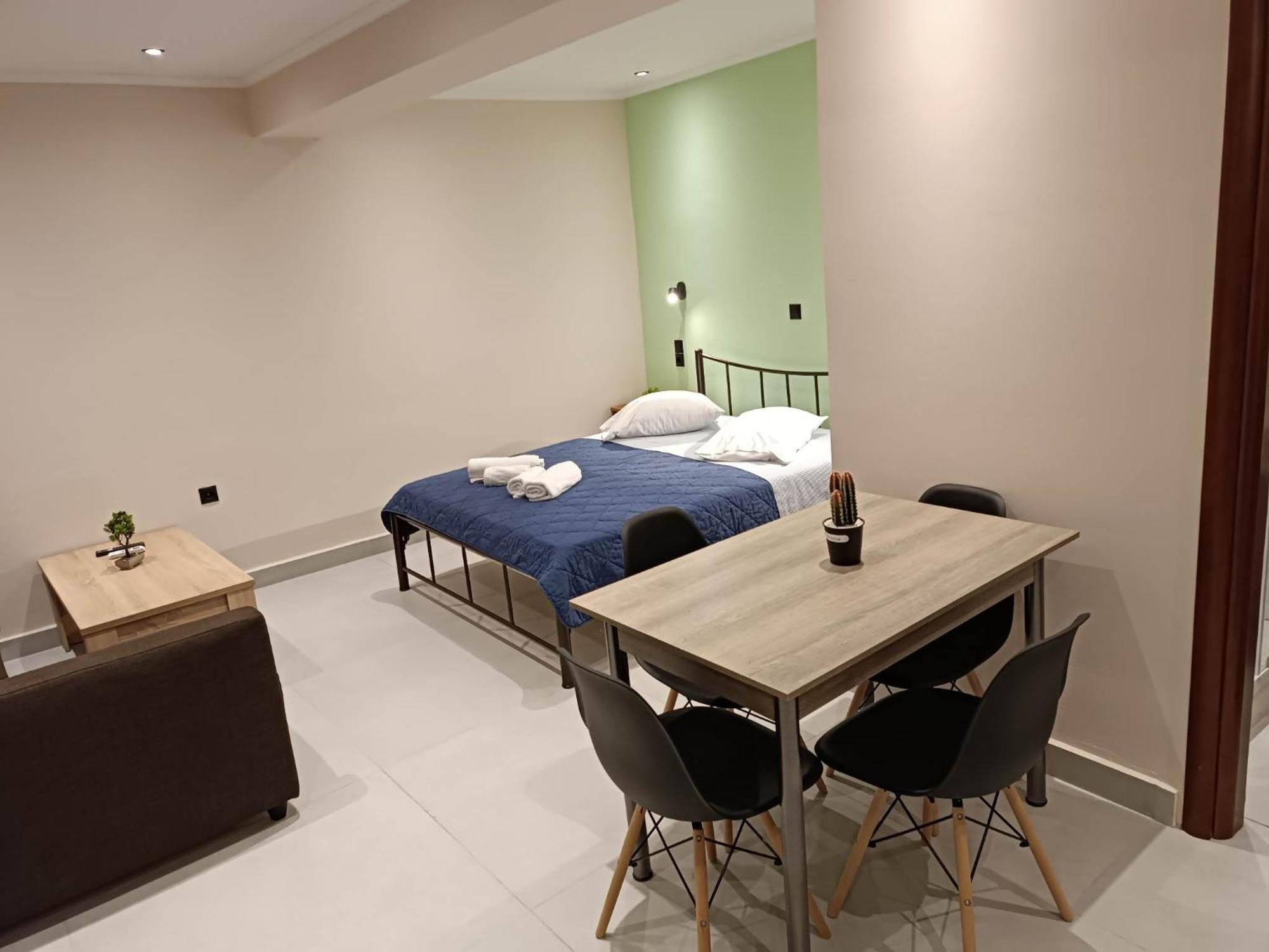 Newly Renovated Apartment Next To The Port Mantouki Zewnętrze zdjęcie