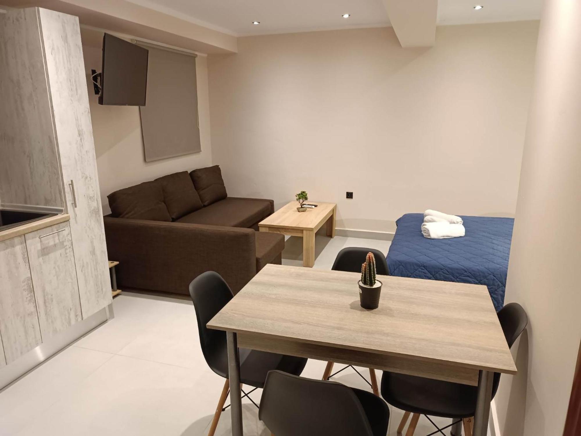 Newly Renovated Apartment Next To The Port Mantouki Zewnętrze zdjęcie